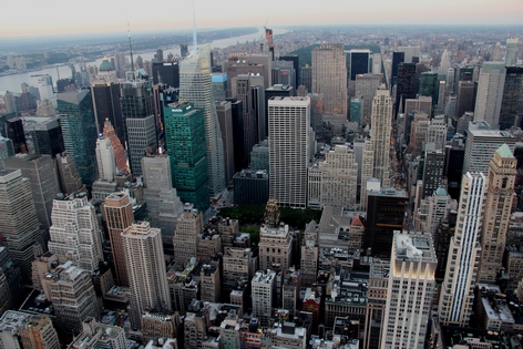 ���-����